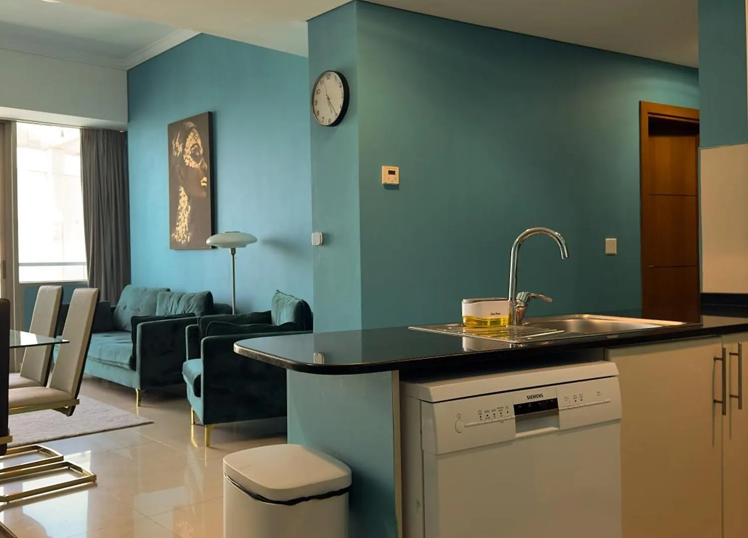 Ocean Heights Palm View 1 Bedroom Dubai 0*,  United Arab Emirates