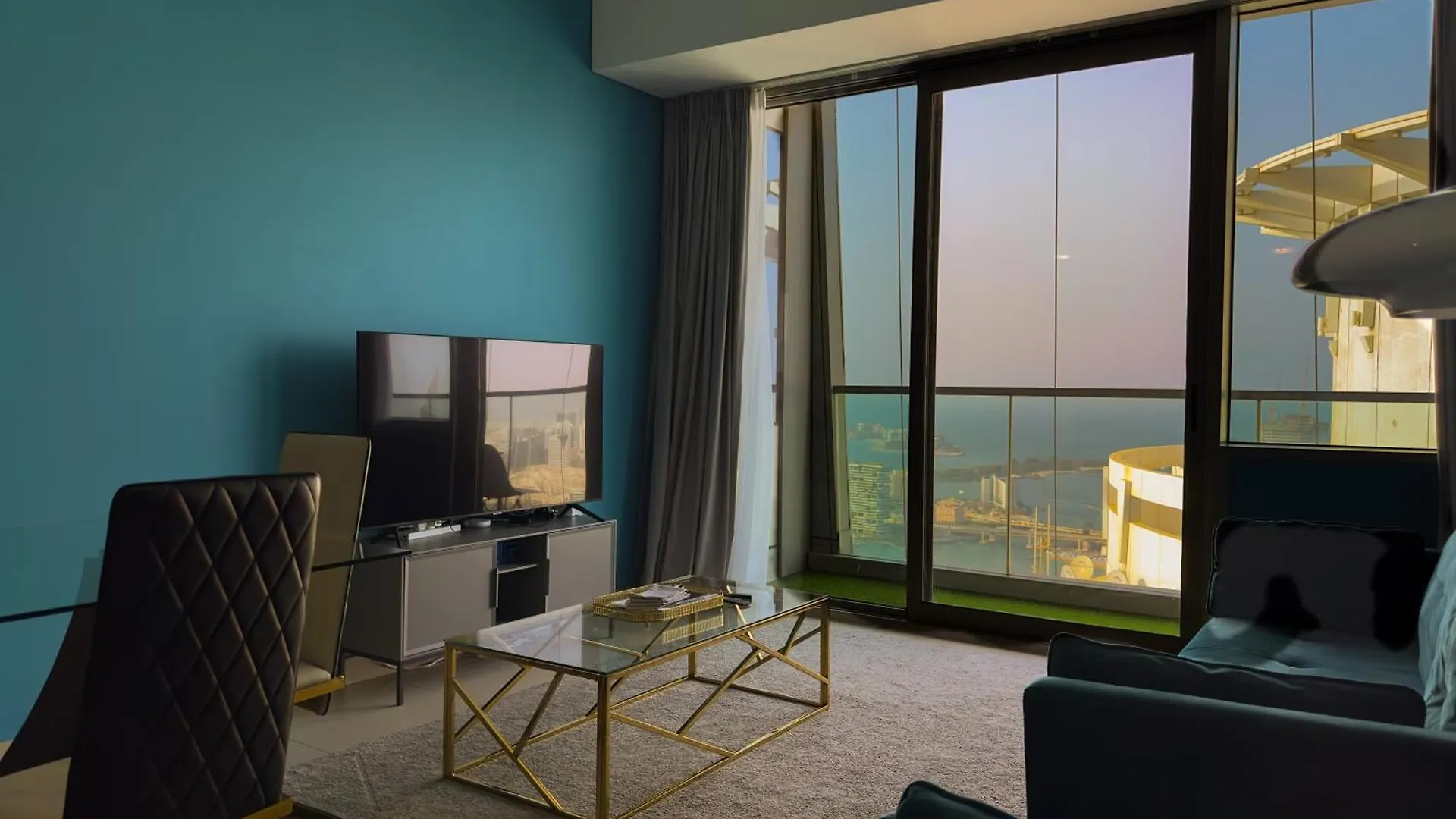 Apartment Ocean Heights Palm View 1 Bedroom Dubai United Arab Emirates